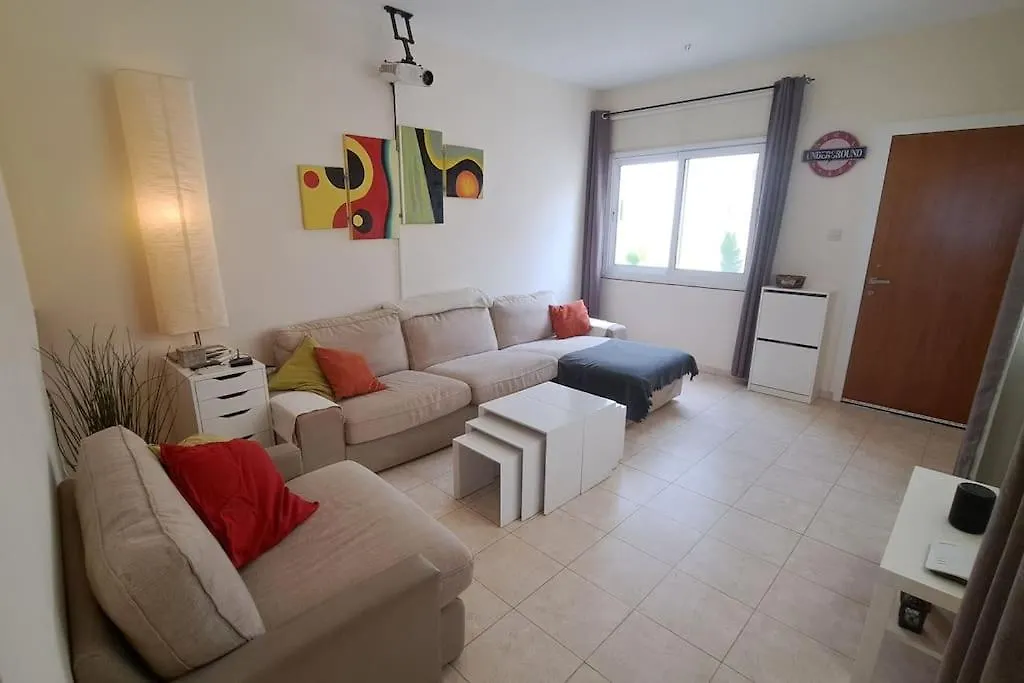 Leah'S Deluxe Villa Tersephanou