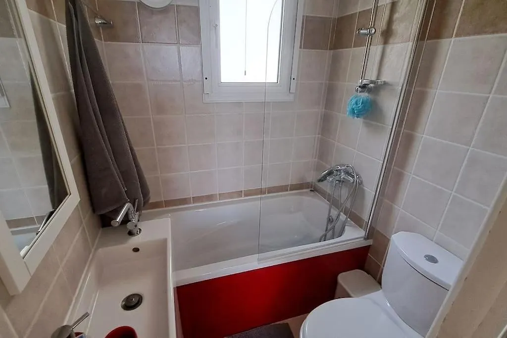 Leah'S Deluxe Villa Tersephanou