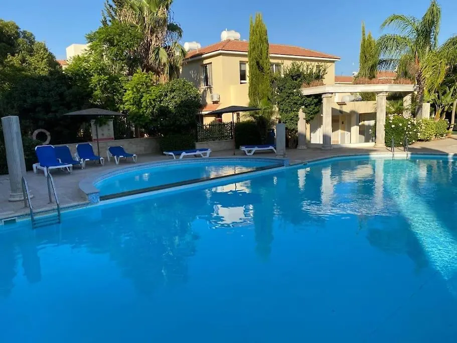Leah'S Deluxe Villa Tersephanou